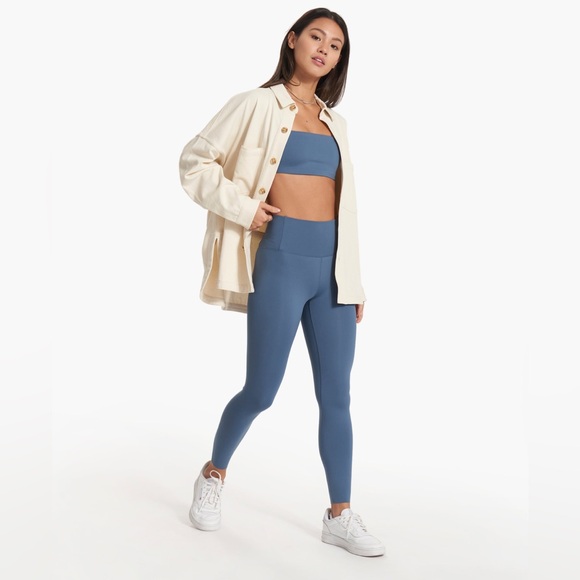 Vuori Evolve Legging in Pool Blue - Picture 1 of 5